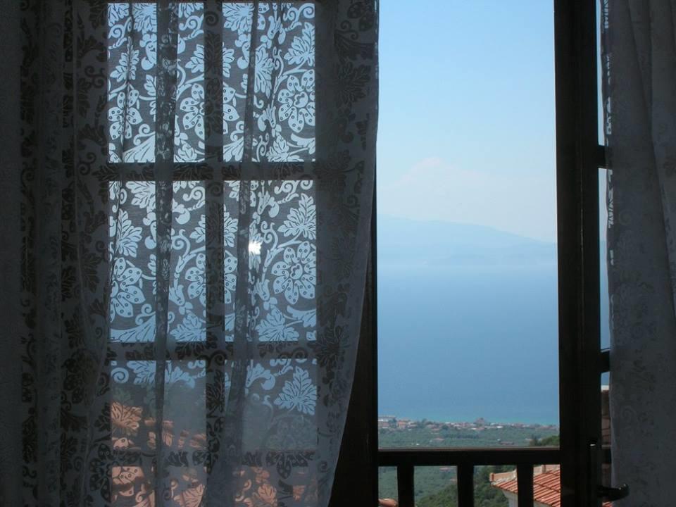 スカラ・ソティロス Athina'S Houseゲストハウス エクステリア 写真